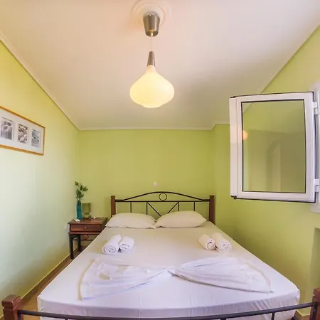 Doreta Villa *